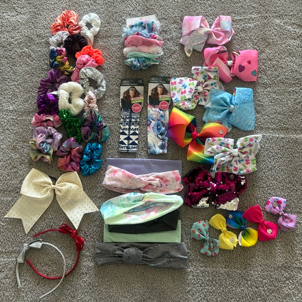 Huge Hair Accessory Lot